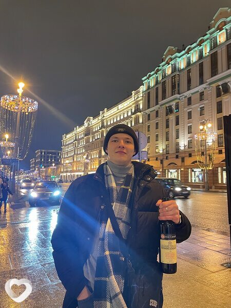 Валентин, 23, Москве — анкета №1167988