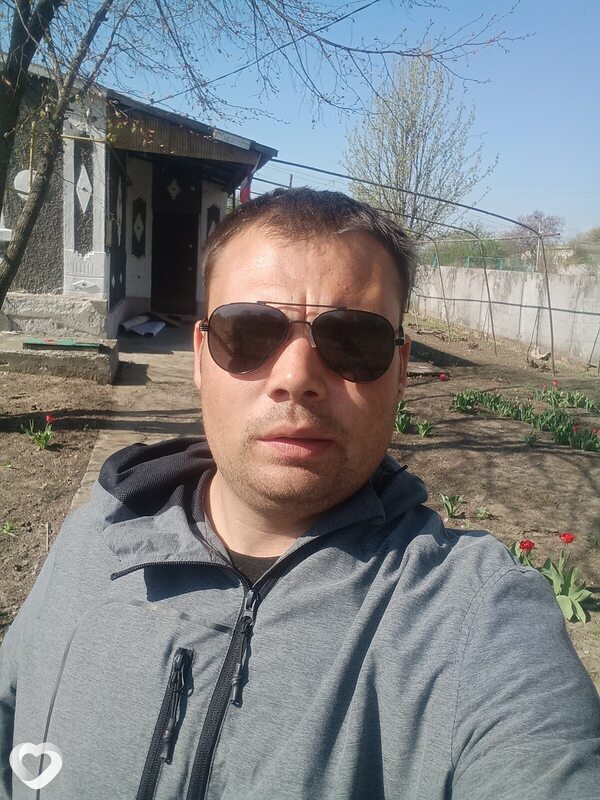 Кирилл, 24, Ростове-на-Дону — анкета №1168461