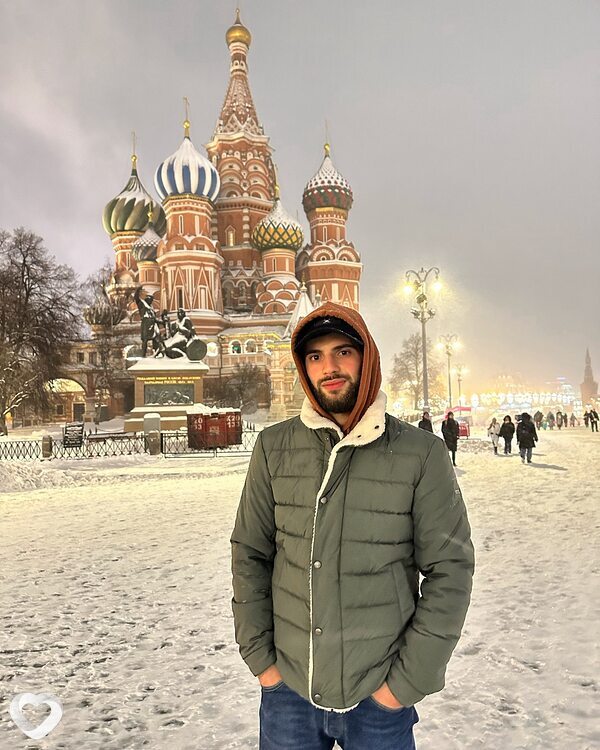 Артур, 27, Москве — анкета №1168498