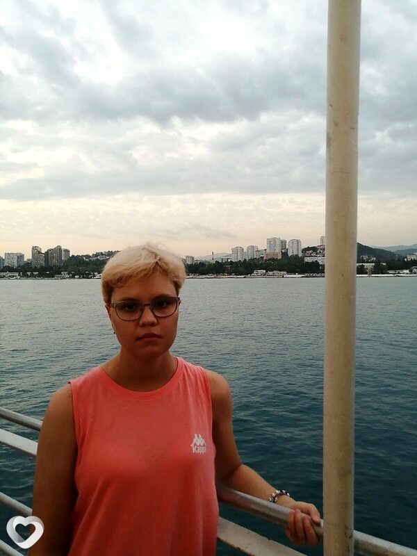 Ани, 24, Ноябрьске — анкета №1168664