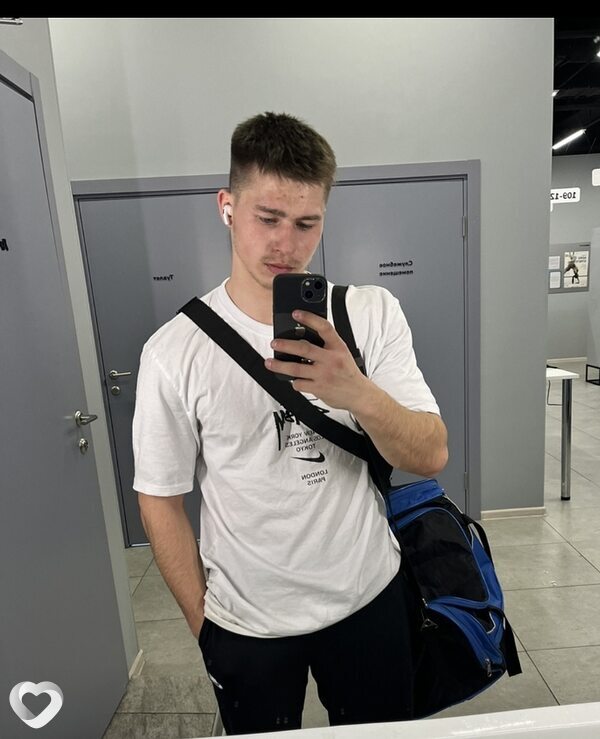 Максим, 24, Челябинске — анкета №1170874