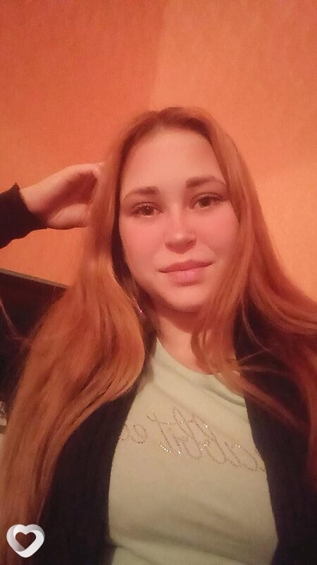 Карина, 25, Бийске — анкета №1171095