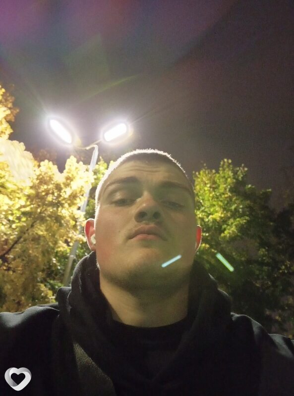 Гриша, 20, Санкт-Петербурге — анкета №1172262
