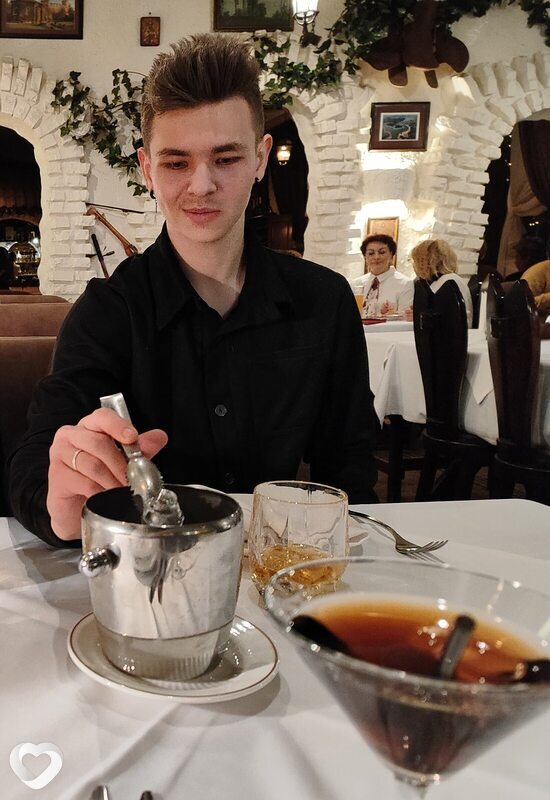 Александр, 22, Красноярске — анкета №1173315
