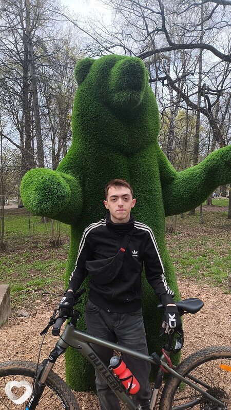 Алексей, 21, Кирове — анкета №1173667