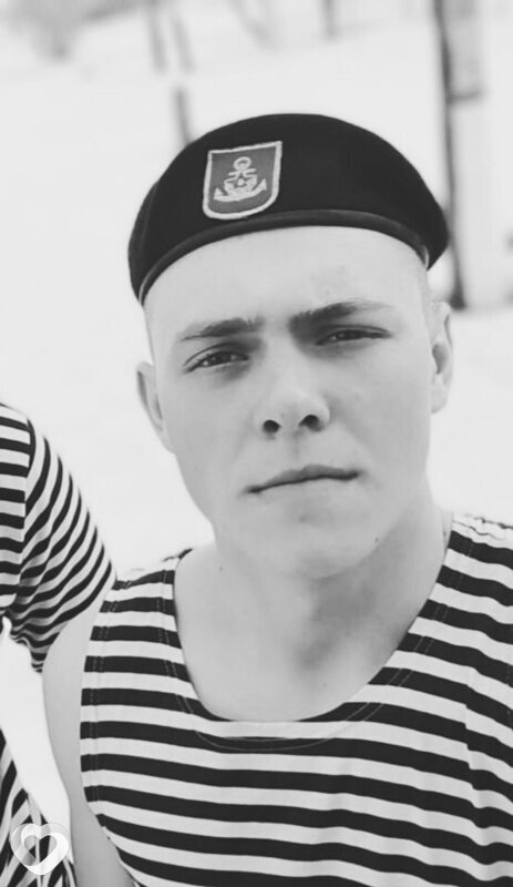 Александр, 23, Москве — анкета №1174394