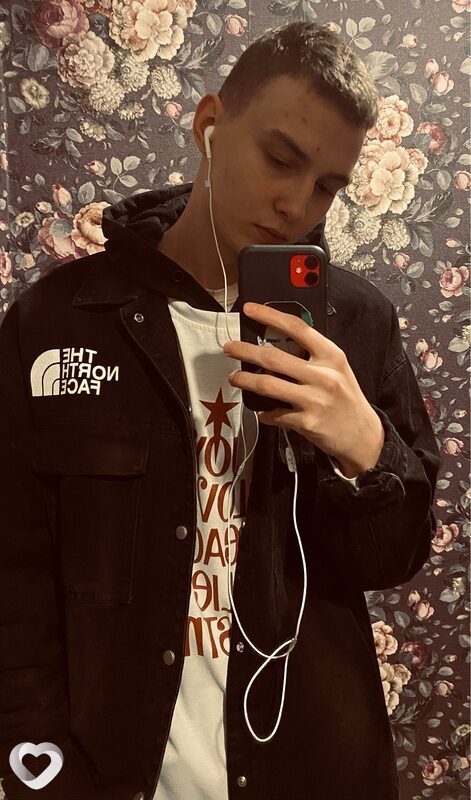 Андрей, 20, Москве — анкета №1174964
