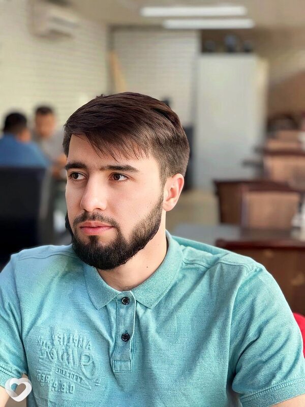 Хусейн, 23, Красногорске — анкета №1175446