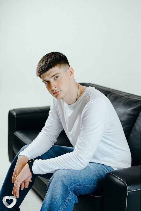 Владимир, 23, Москве — анкета №1175322