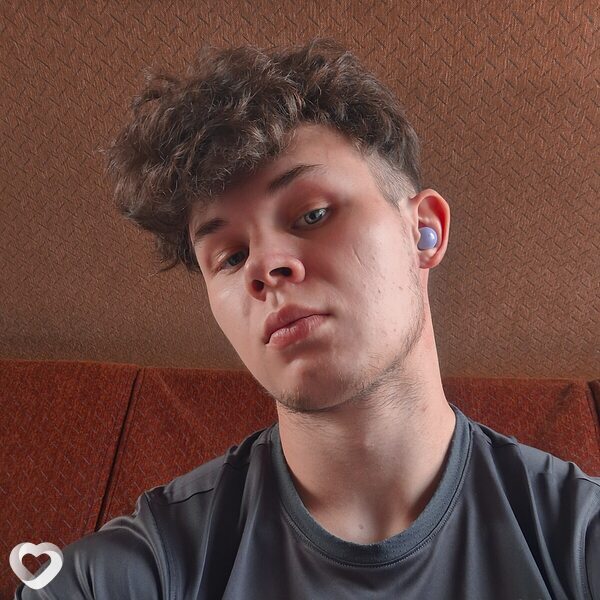 Василий, 21, Москве — анкета №1175599