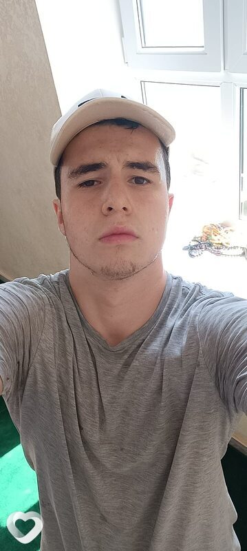 Магомед, 21, Москве — анкета №1176211