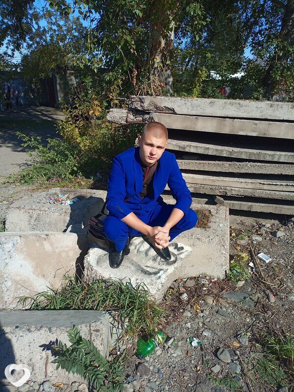 Дима, 20, Красноярске — анкета №1176329