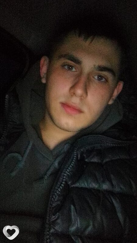 Макс, 21, Новосибирске — анкета №1176412