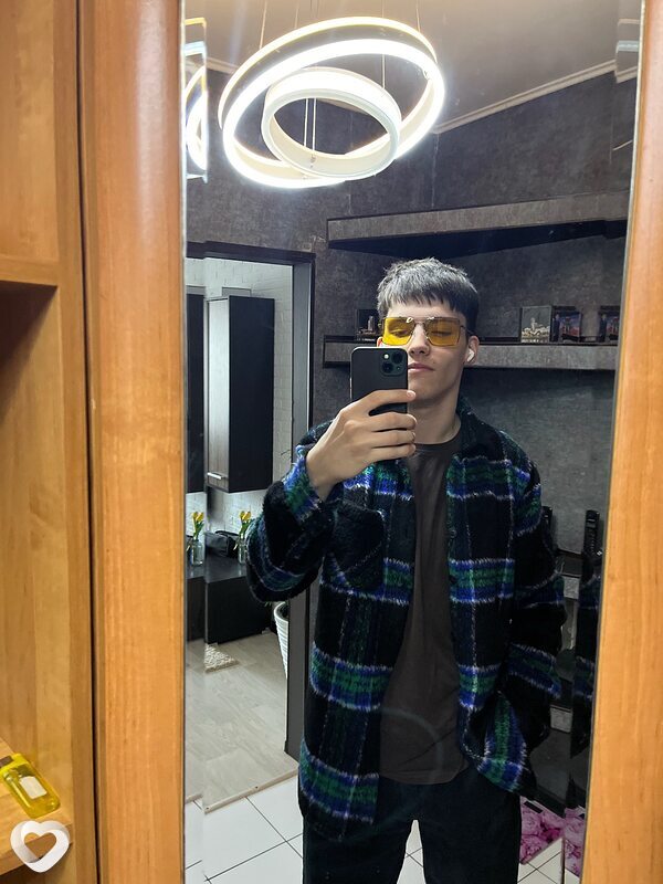 Артем, 24, Могилев — анкета №1176911