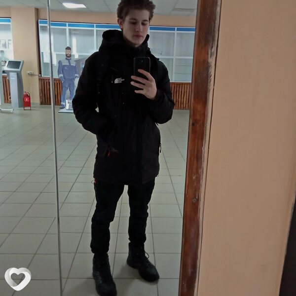 Влад, 21, Обнинске — анкета №1177696