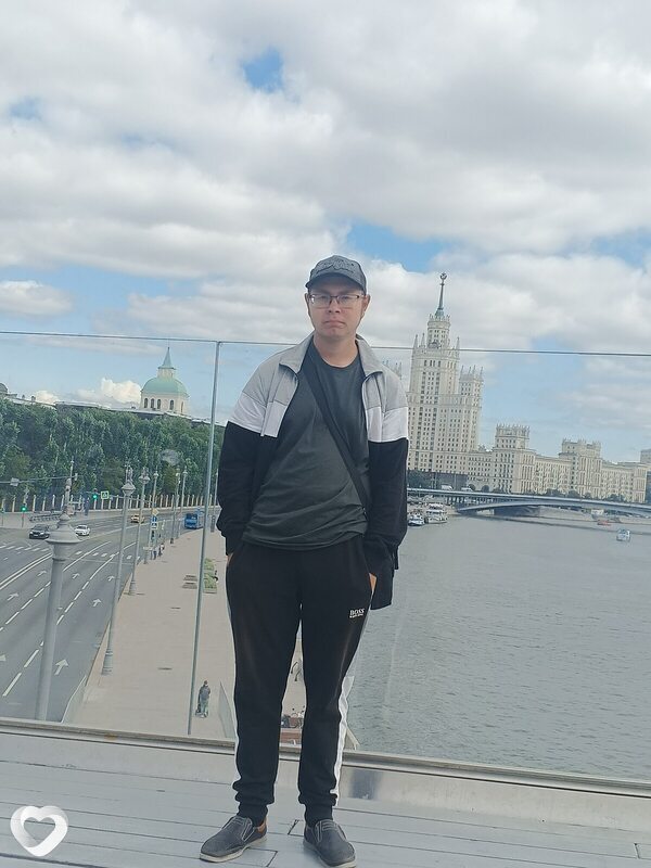 Стас, 20, Москве — анкета №1177817