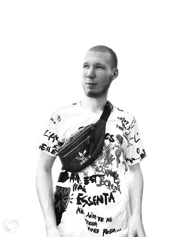 Яков, 21, Москве — анкета №1178416