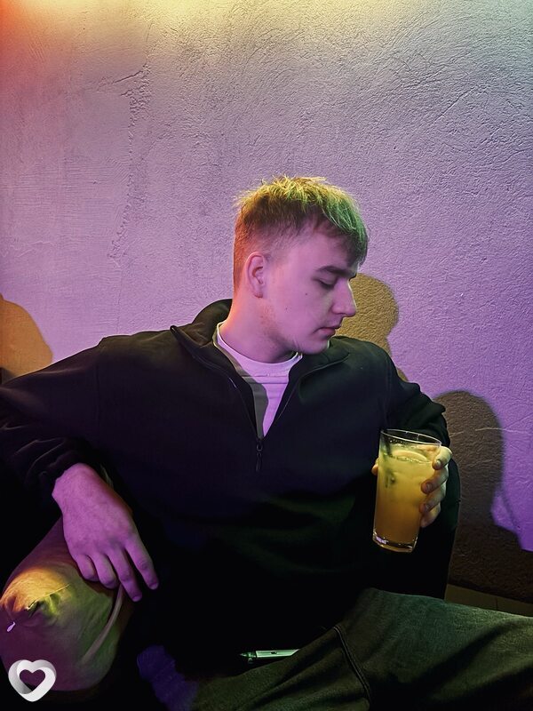 Евгений, 21, Бресте — анкета №1178536