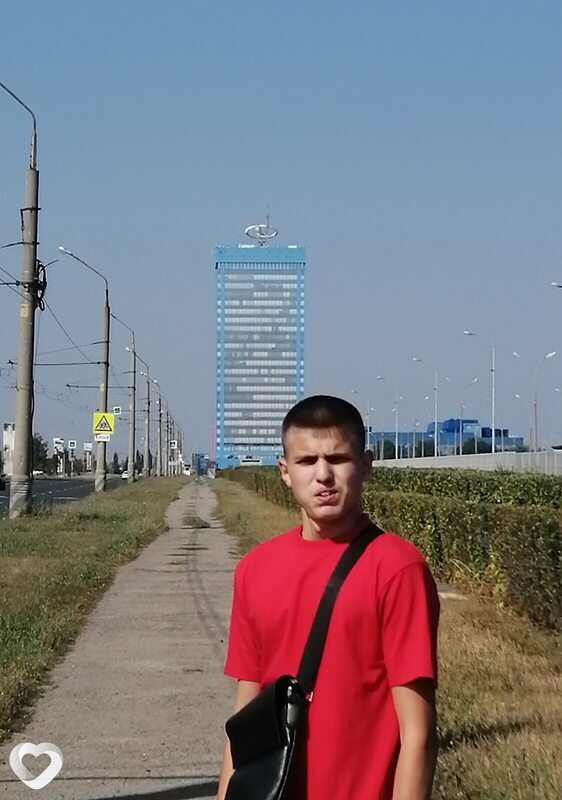 Степан, 20, Самаре — анкета №1178888