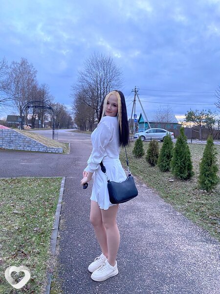 Виолетта, 21, Смоленске — анкета №1178857