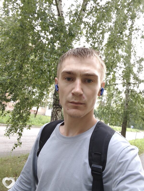 Виктор, 23, Бийске — анкета №1179660