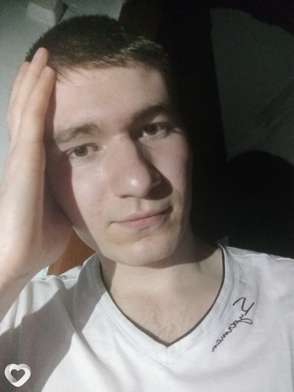 Даня, 23, Москве — анкета №1179593