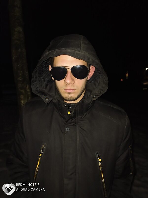 Юрий, 26, Шарковщине — анкета №1179897