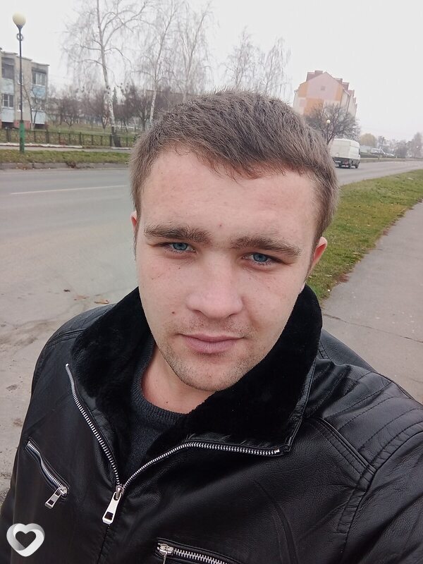 Владислав Заяц, 27, Воскресенске — анкета №1182638