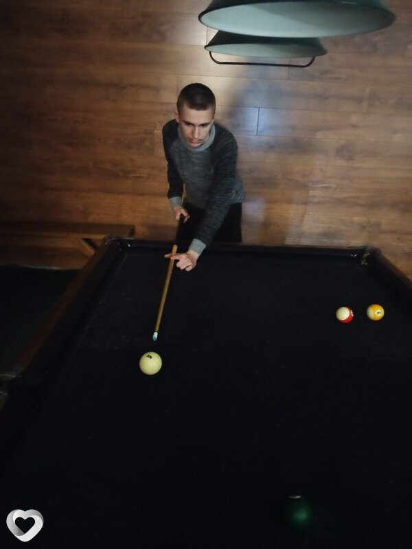 Дмитрий, 20, Харькове — анкета №1183291