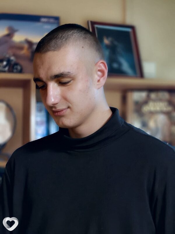 Даниил, 20, Москве — анкета №1183818