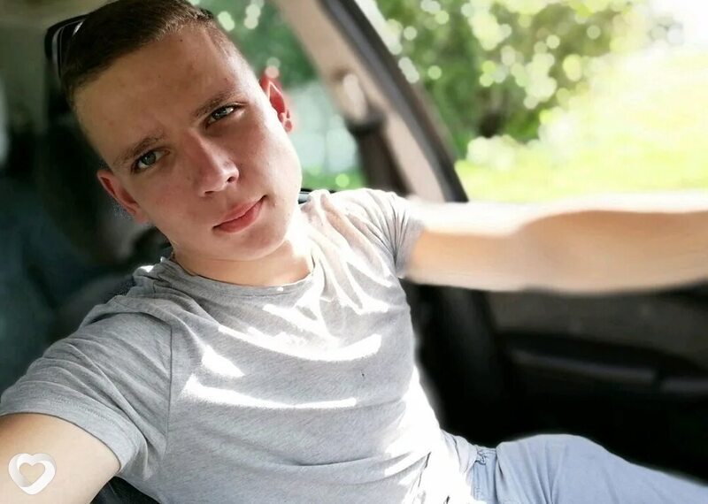 Илья, 20, Костроме — анкета №1183966