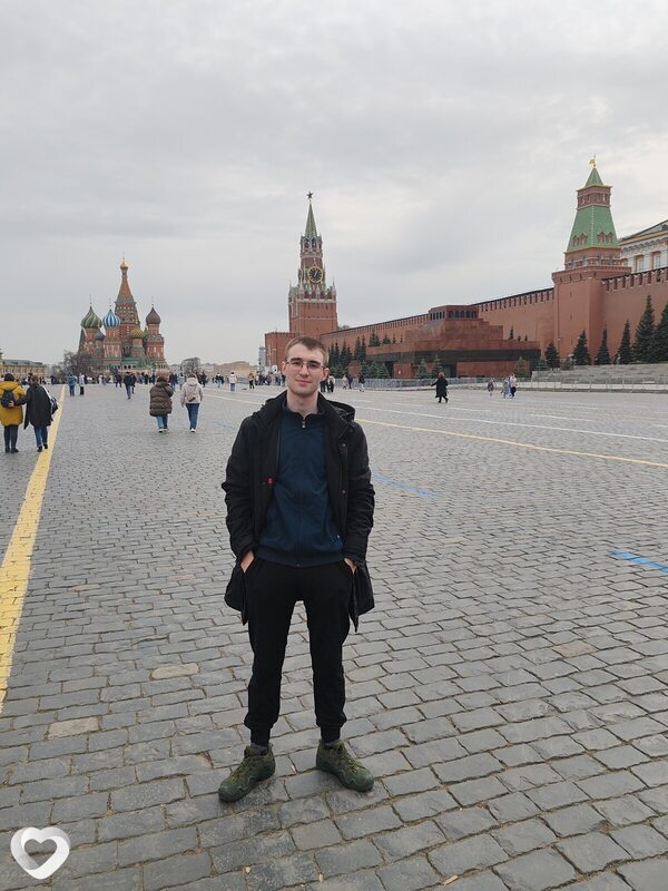 Илья, 23, Москве — анкета №1183972