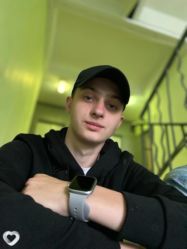 Александр, 21, Курске — анкета №1184483