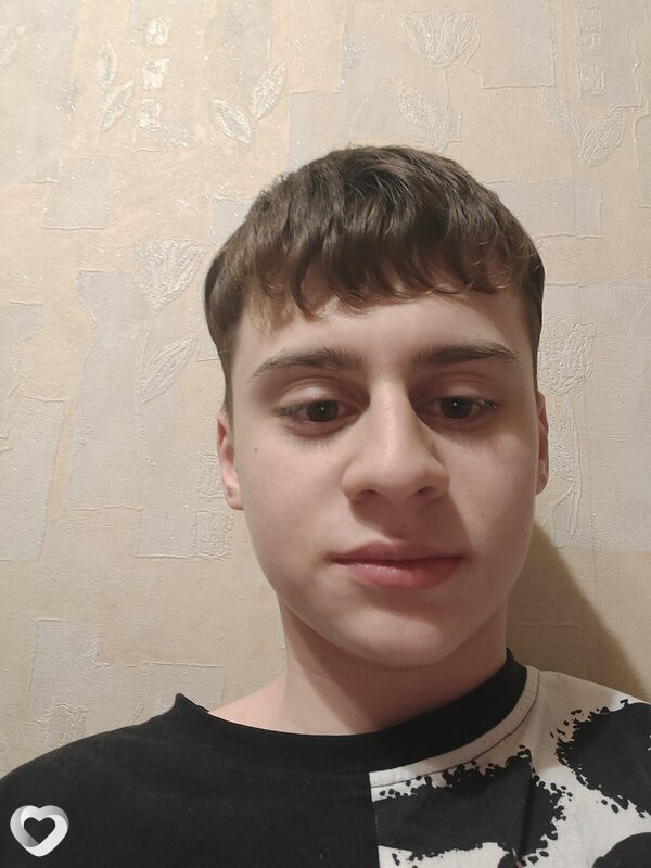 Дима, 20, Москве — анкета №1184355