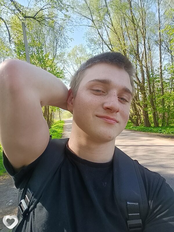 Евгений, 22, Калининграде — анкета №1186059
