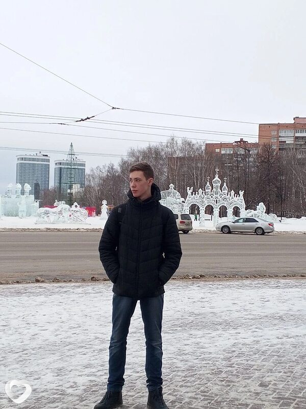 Павел, 21, Ижевске — анкета №1186274