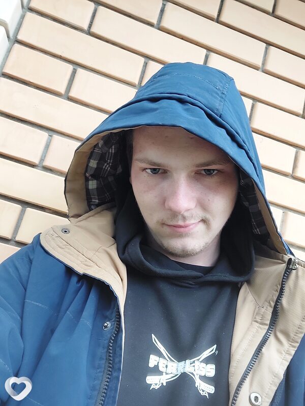 Виталий, 20, Смоленске — анкета №1187801