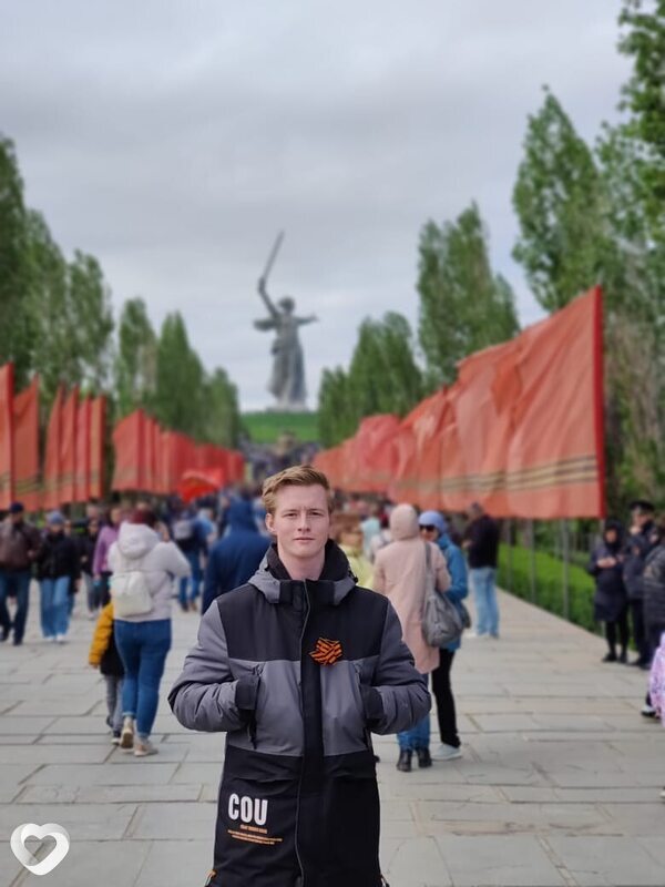 Виталий, 23, Москве — анкета №1188530