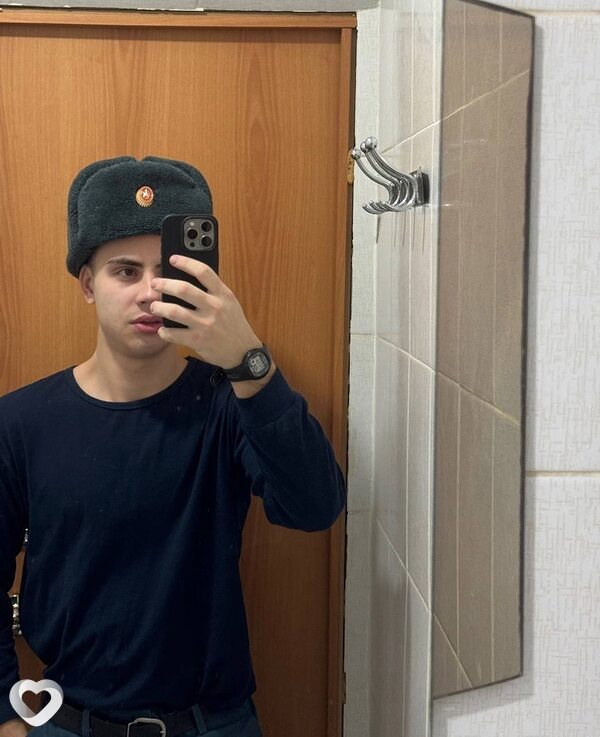 Глеб, 21, Ростове-на-Дону — анкета №1189437