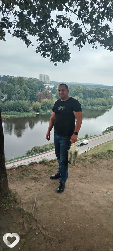 Впня, 44, Лунинце — анкета №1189105