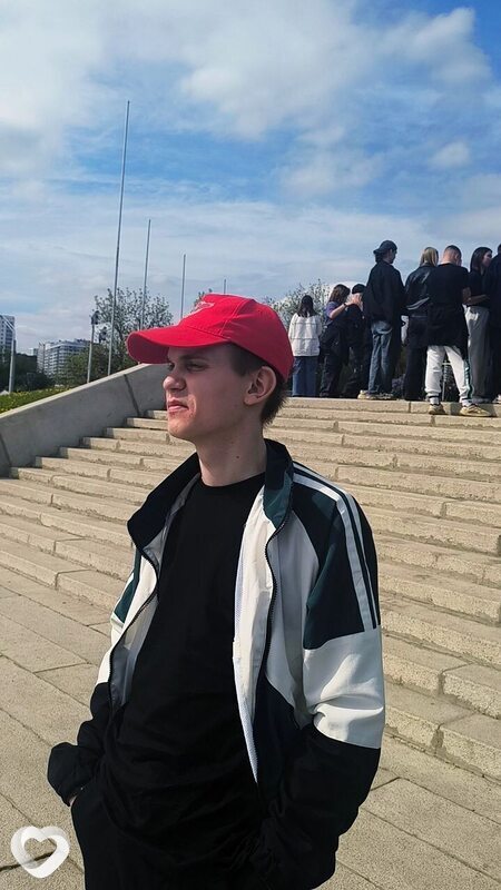 Роман, 20, Ижевске — анкета №1189384