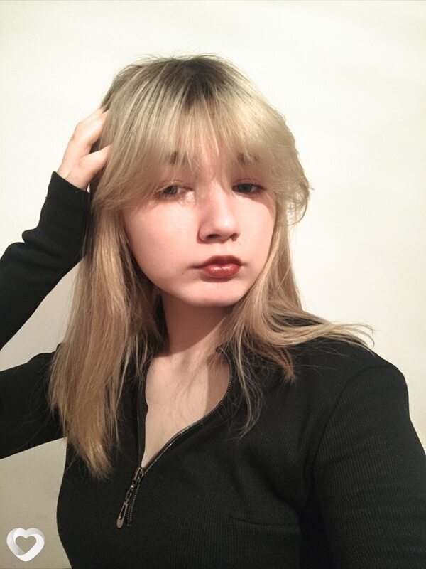 Настюша, 21, Москве — анкета №1190142