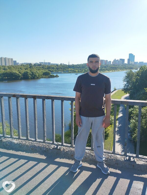 Малик, Москва