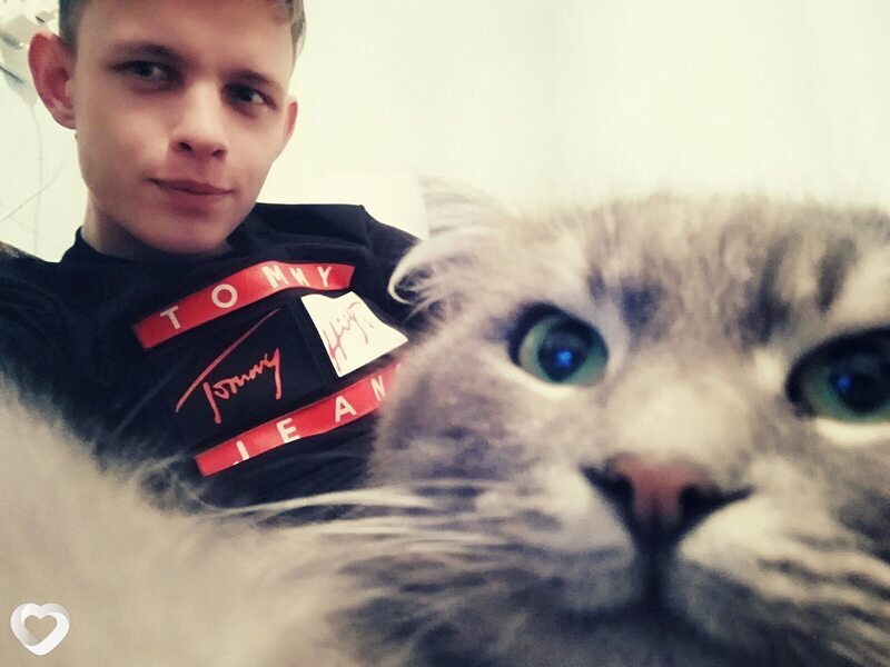 Mr, Адлер