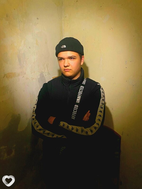 Захар, 21, Москве — анкета №1193256