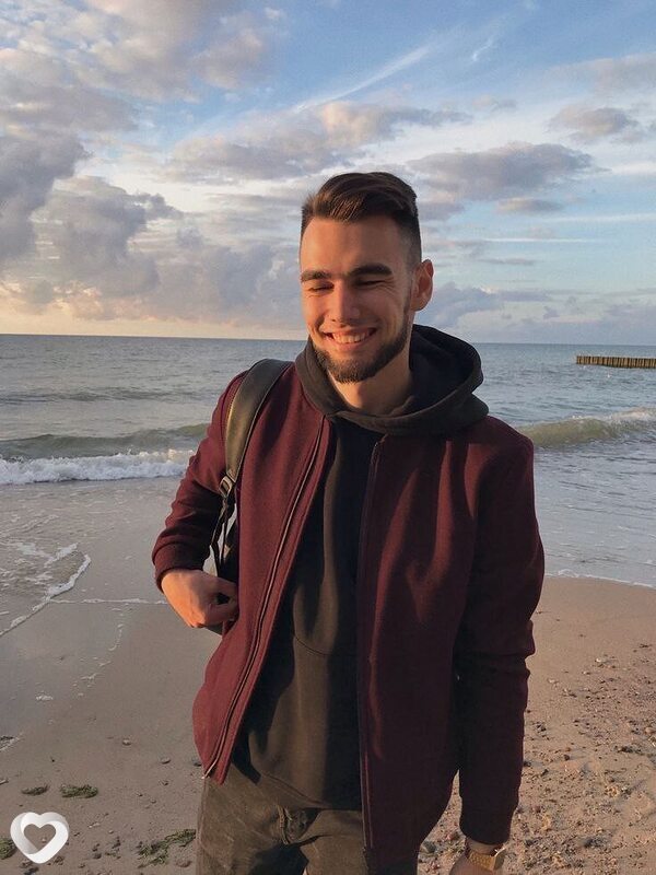 Максим, 31, Донецке — анкета №1193666