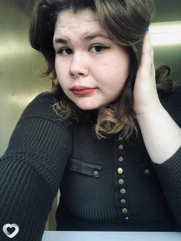 Арина, 21, Ижевске — анкета №1195903