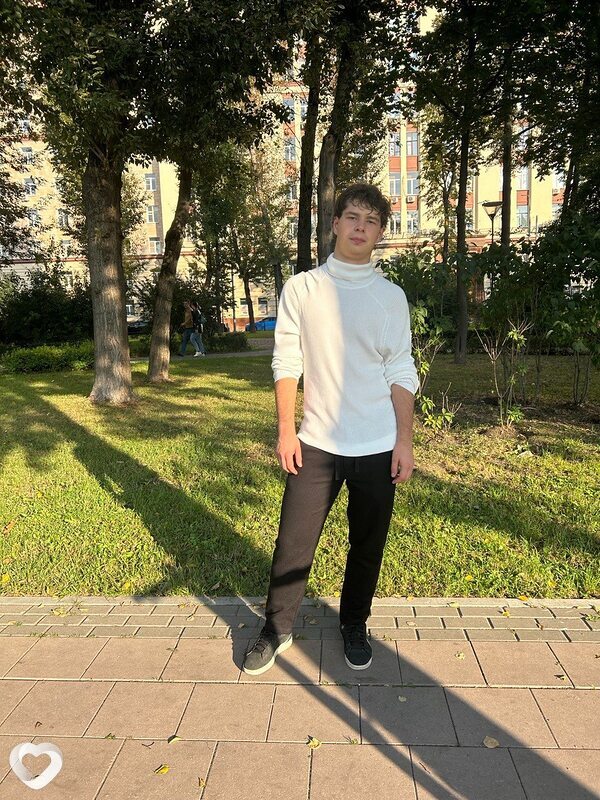 Никита, 22, Москве — анкета №1200743