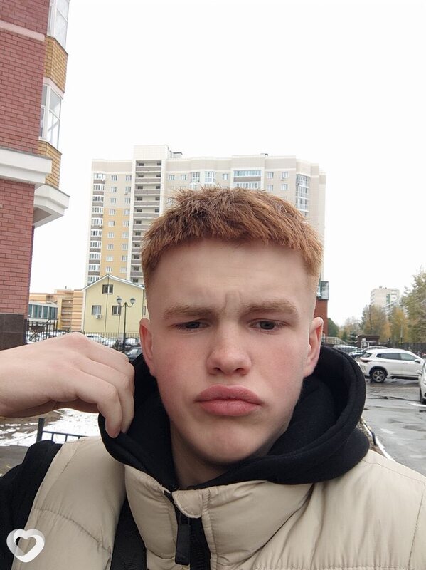 Ваня, 20, Москве — анкета №1200992