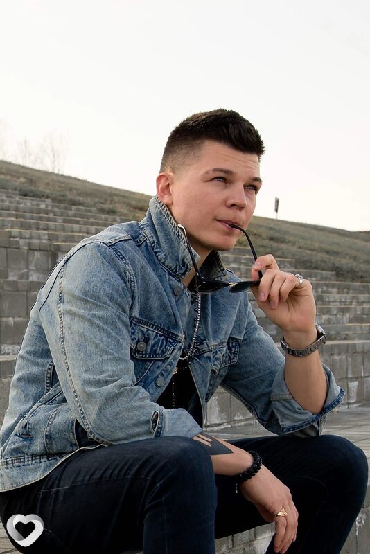 Константин, 22, Москве — анкета №1201727